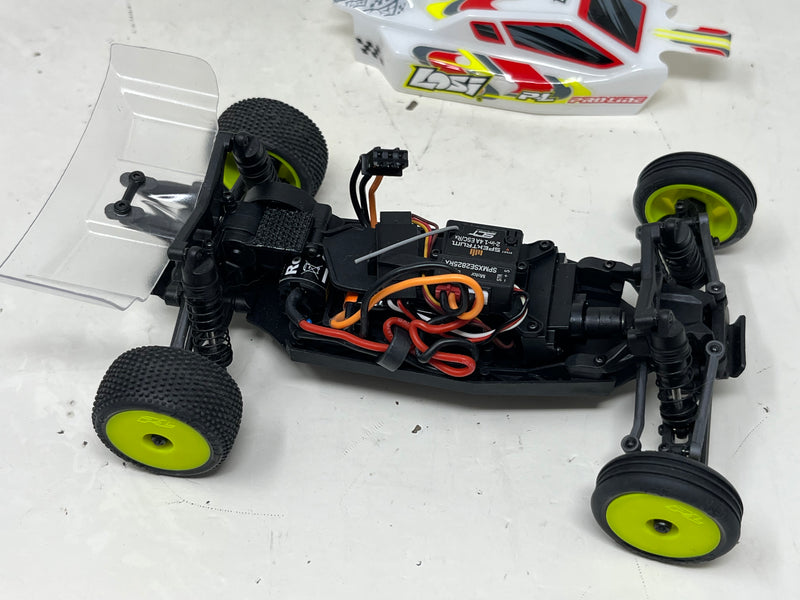 Used Losi Micro-B white, No charger included