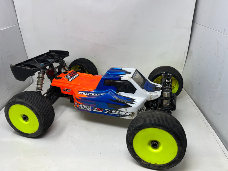 Used Xray XT8E'22