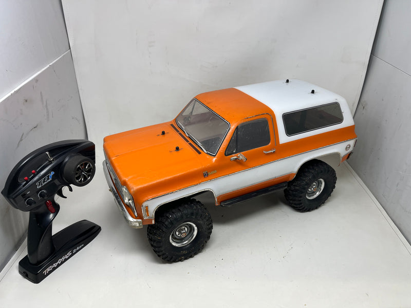 Used Traxxas TRX4 Blazer Orange/White RTR