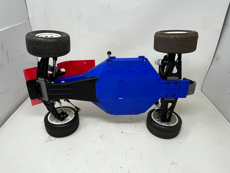 Used Traxxas Mudboss White/Red