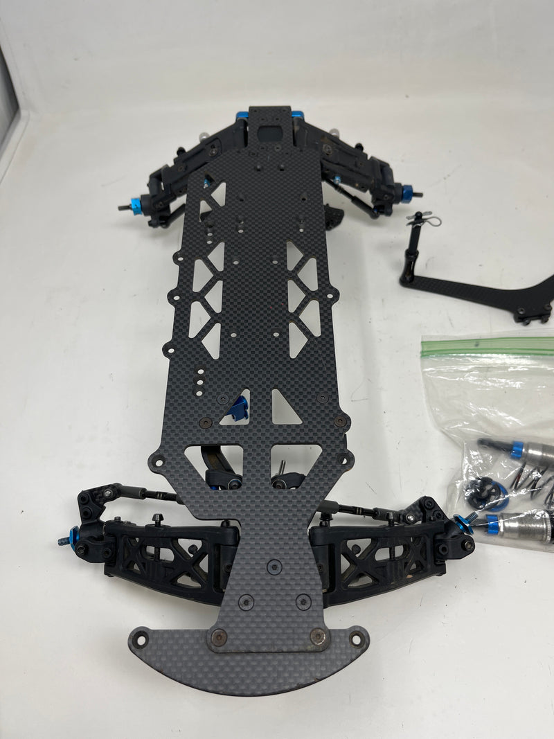 Used Five Seven Designs 2023 Paradigm Rubber tire sprint car with Podium Latemodel/EDM chassis included