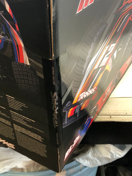 104354-74 Traxxas Slash MUDBOSS Original sealed in box Pink