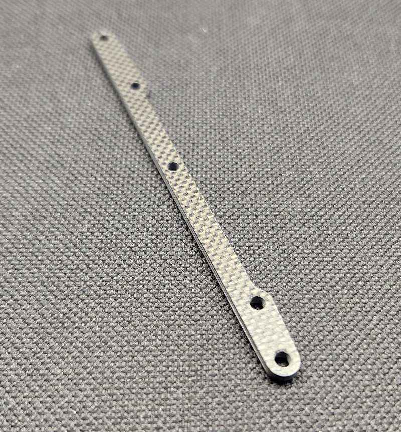 3009 Team CRC – Carbon Fiber Damper Bar 2.5mm – MetriCKs