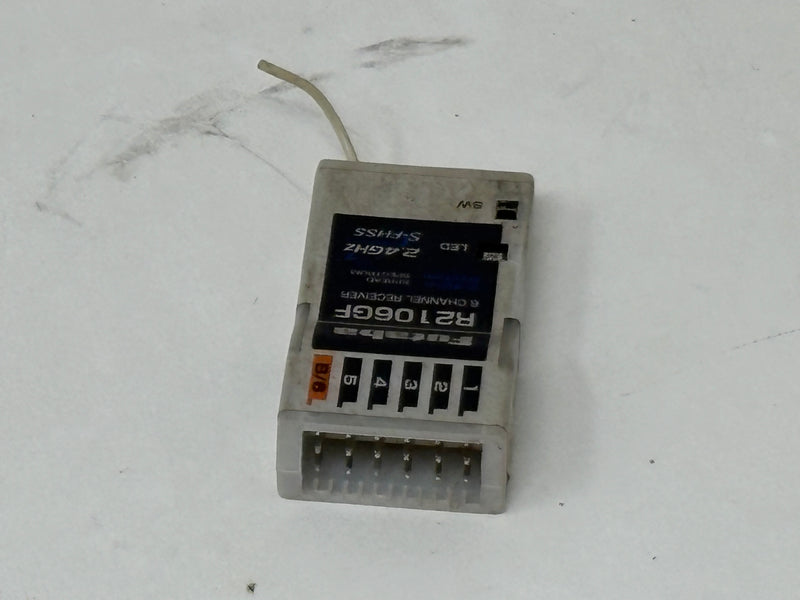Used Futaba R2106GF Receiver