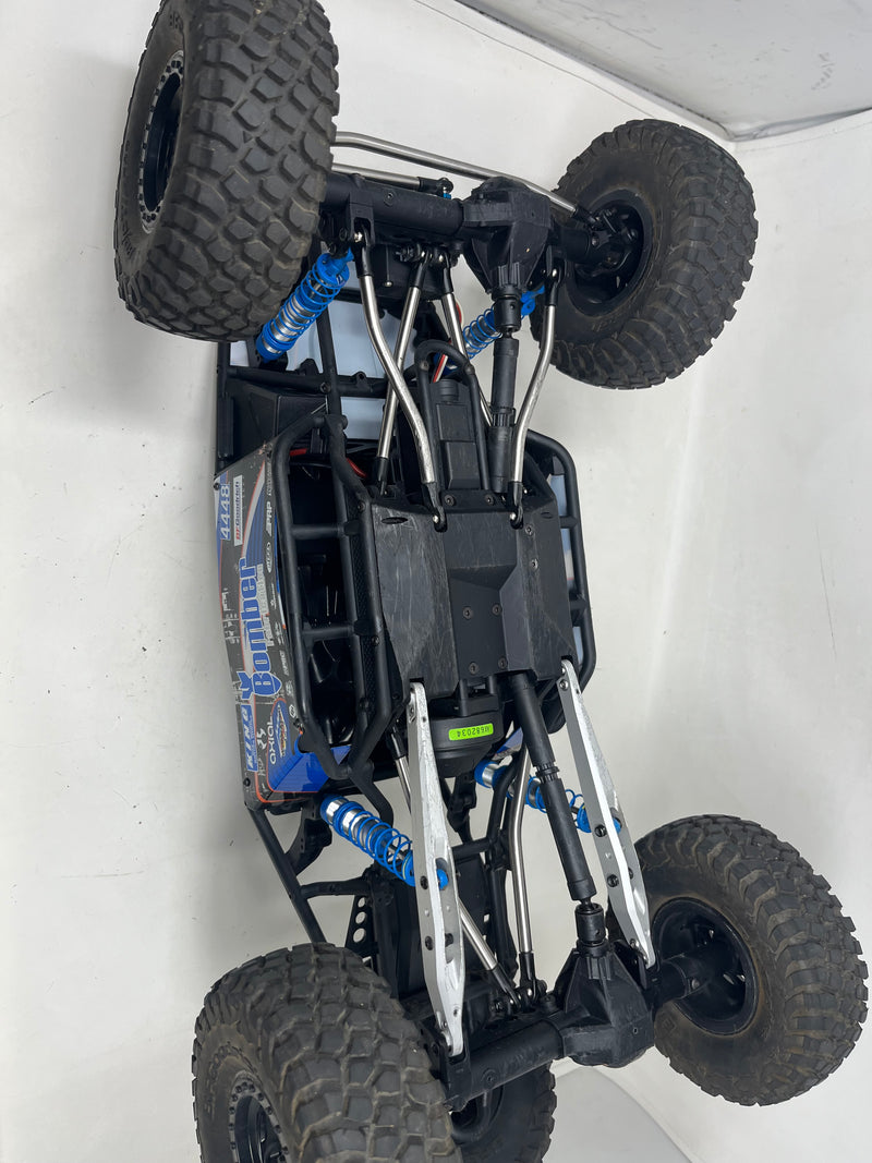 Used Axial 1/10 RR10 Bomber 4WD Rock Racer