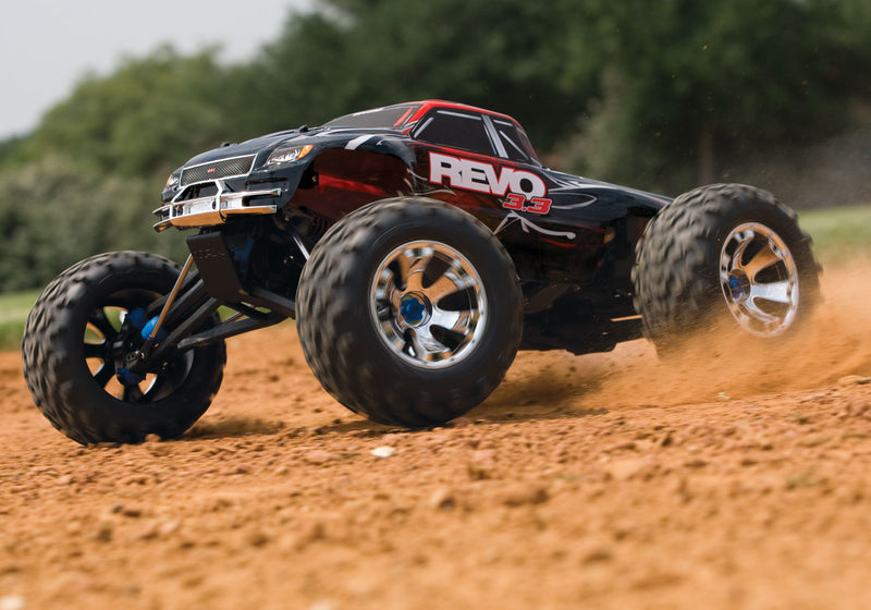 Traxxas 53097-3 REVO 3.3 4WD NITRO MONSTER TRUCK