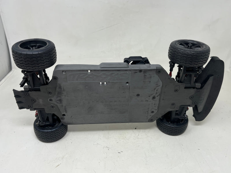 Used Traxxas 4-Tec with superbird body