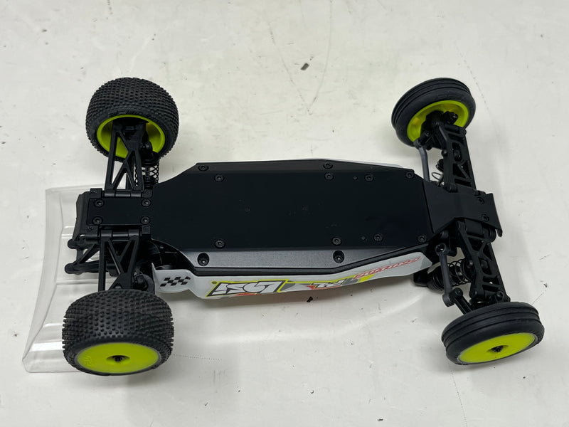 Used Losi Micro-B white, No charger included