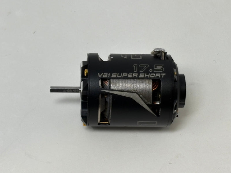 Used R1 17.5 V21 SS