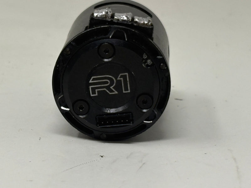 Used R1 17.5 V21S