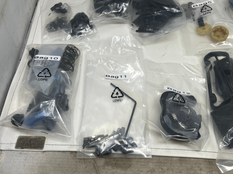 New Team Associated DR10 70027 build started