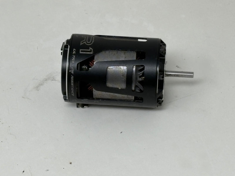 Used R1 25.5 V21