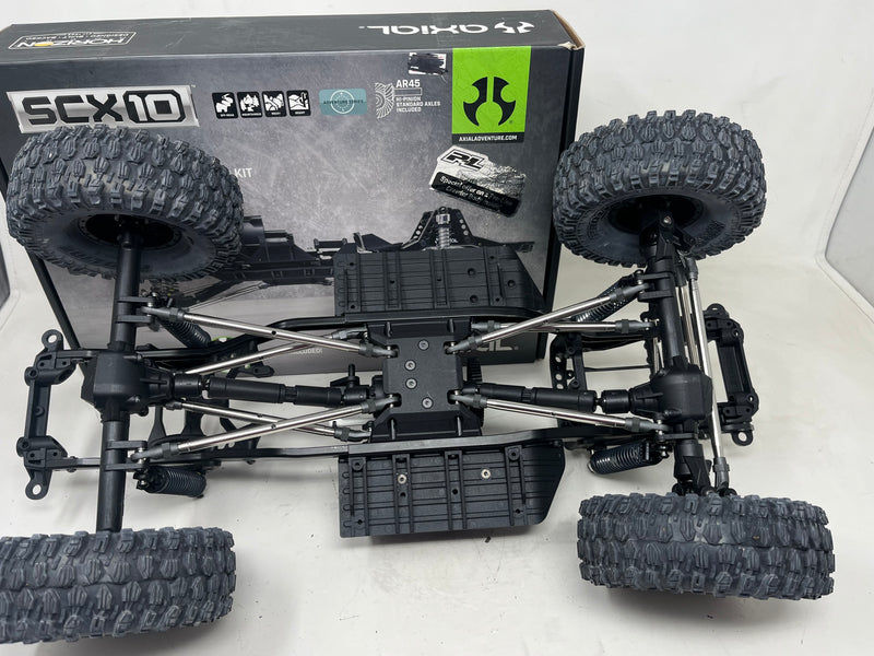 Axial SCX10 III basecamp builders kit assembled, never used