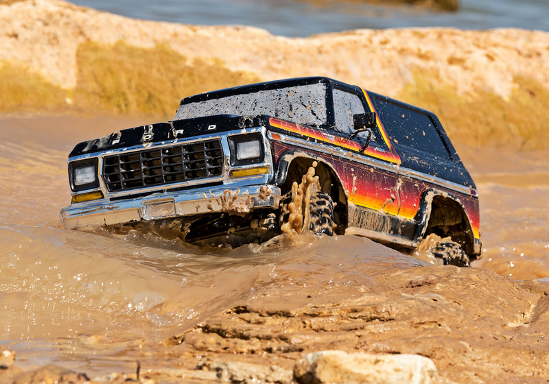 82246-4 Traxxas TRX-4 1979 Ford Bronco Clipless