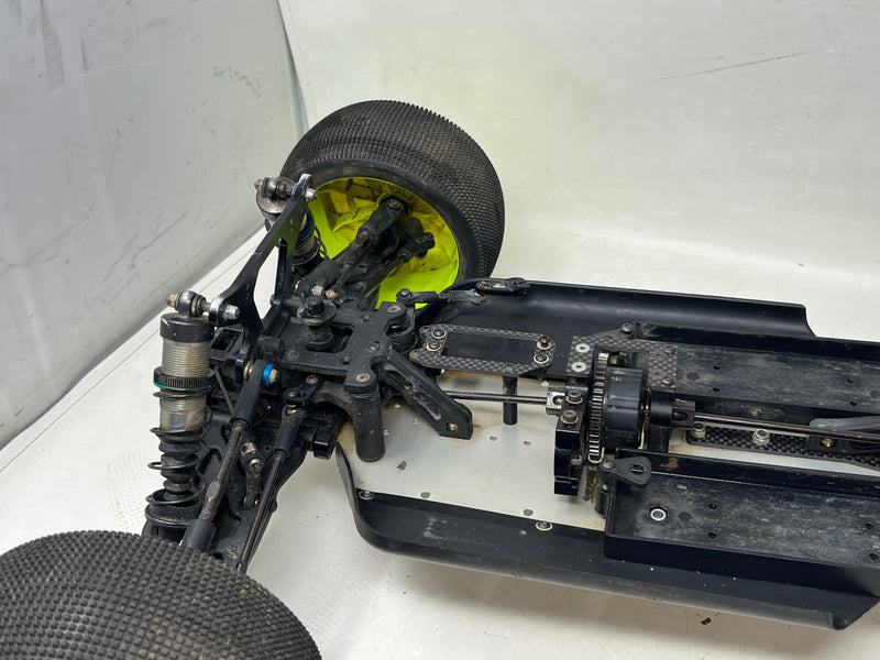 Used Xray XT8E'22