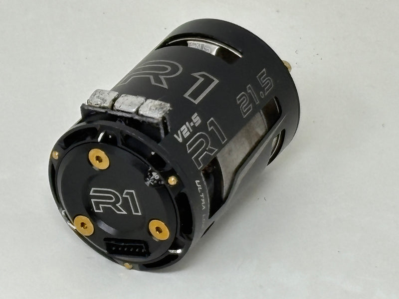 Used R1 21.5 V21S