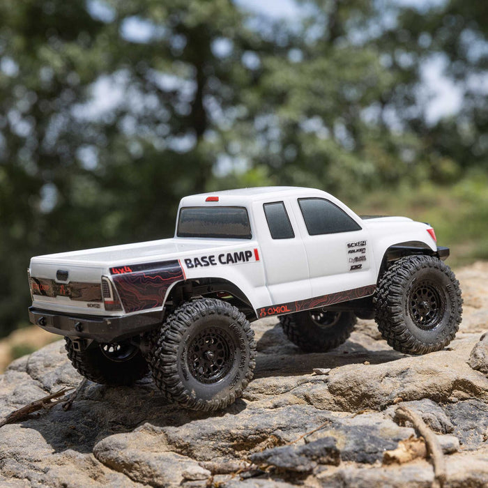 AXI-1219T Axial 1/24 SCX24 Base Camp 4WD Rock Crawler Brushed RTR with Battery & Charger, White