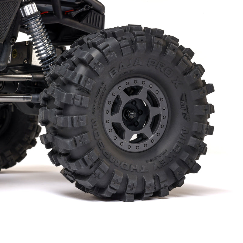 AXI-1543T1 Axial 1/10 UTB10 Capra 1.9 4WS 4X4 Unlimited Trail Buggy Brushed RTR, Orange