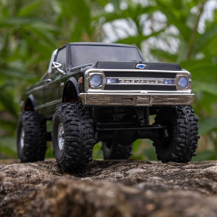 AXI-2260T AXIAL 1/30 SCX30 Chevrolet K10 4X4 RTR Brushed Rock Crawler (Battery & Charger Included)