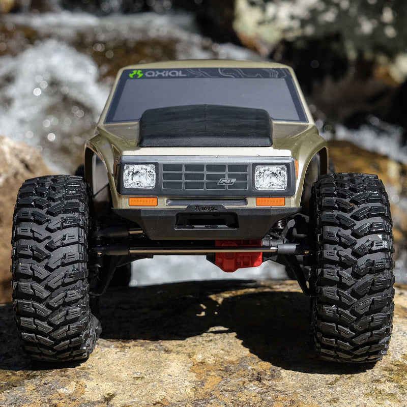 AXI-3071 Axial 1/10 SCX10 III Coyote 4X4 RTR Rock Crawler (Battery & Charger Included), Gold