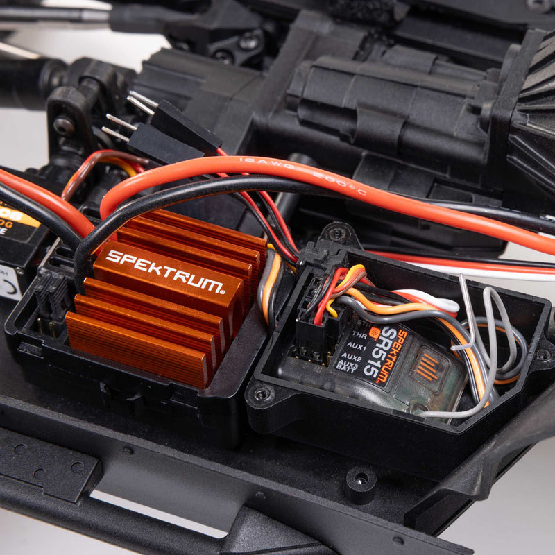 AXI03008V2T Axial 1/10 SCX10 III Jeep CJ-7 4X4 RTR Brushed Rock Crawler