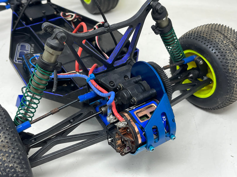 Used Vintage Team Associated RC10T3 Factory Team with LRP ESC