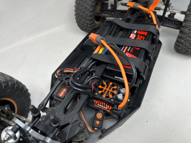 Used Losi Lasernut U4 buggy RTR with 4s battery