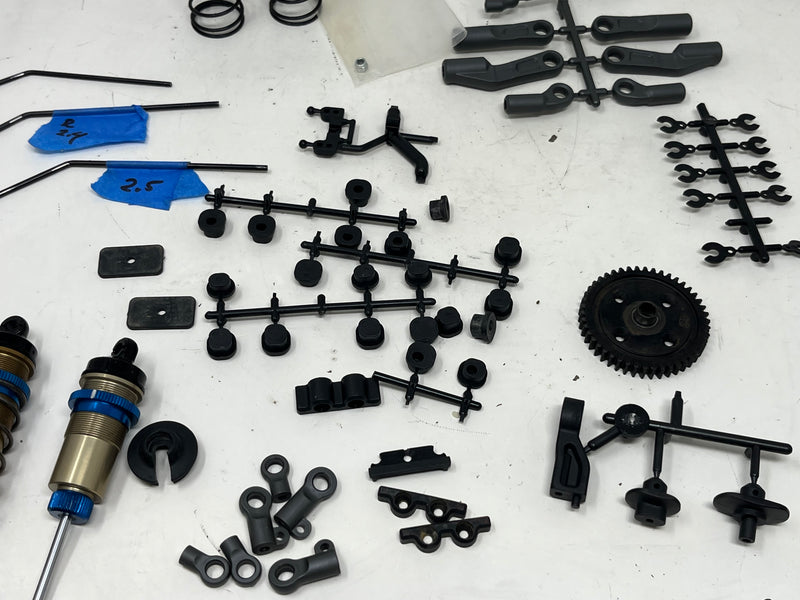 Used RC8B3/B4 Parts Lot