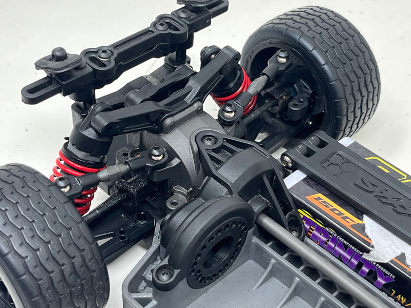 Used Traxxas 4-Tec with superbird body