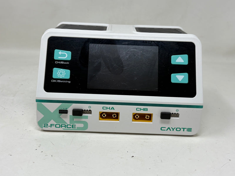 USED Cayote 2-Force X5 Racing Dual Battery Charger