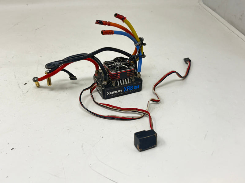 USED Hobbywing XR8 SCT