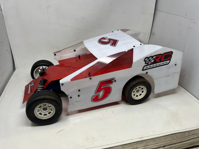 Used Traxxas Mudboss White/Red