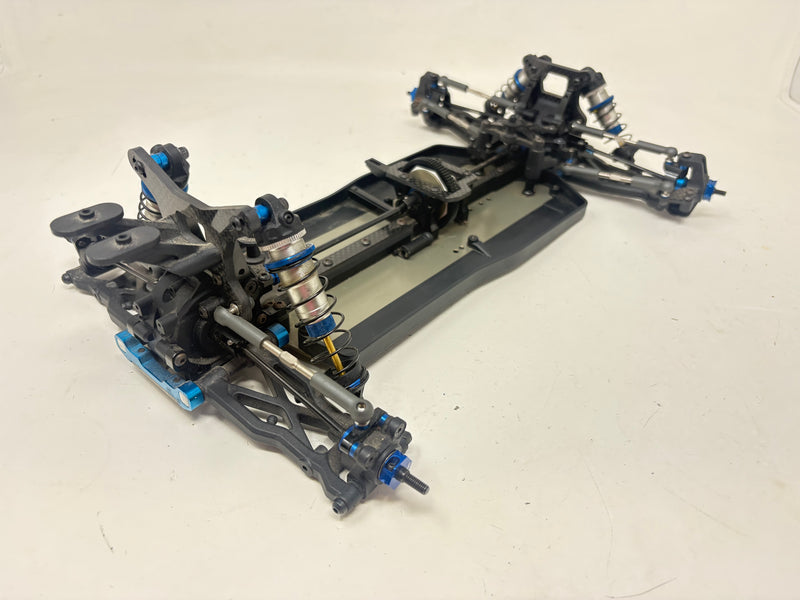 Team Associated RC10 B74