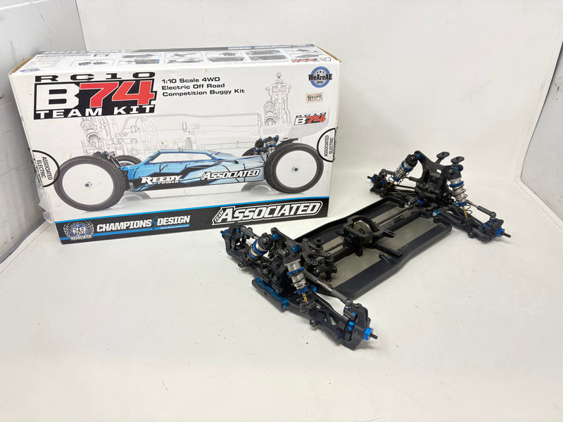 Team Associated RC10 B74