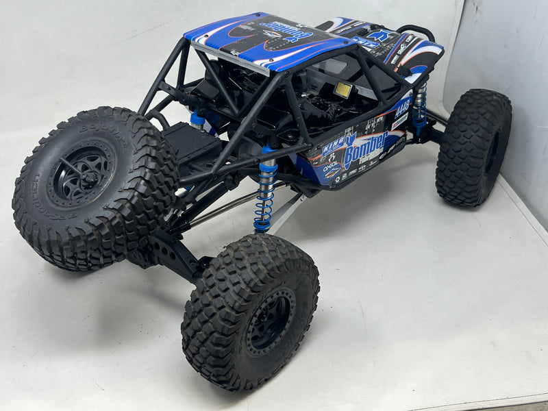 Used Axial 1/10 RR10 Bomber 4WD Rock Racer