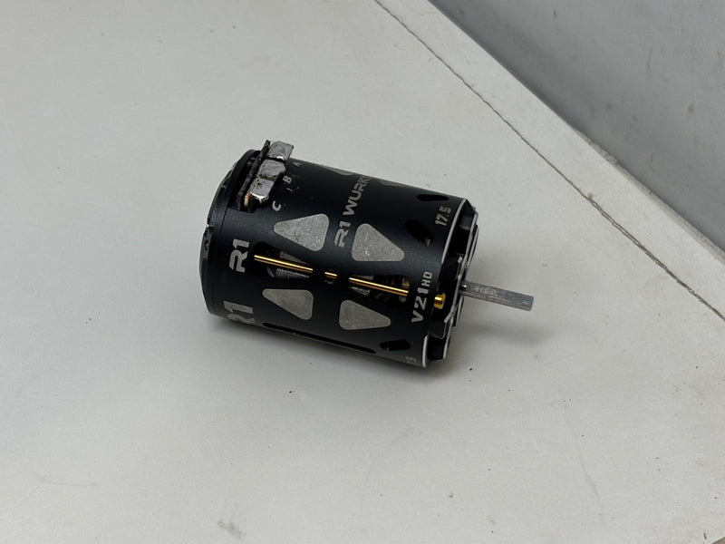 Used R1 17.5 V21 HD