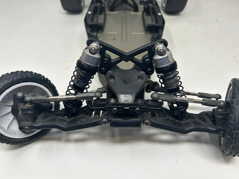 Used TLR 22 5.0 Spec Racing roller