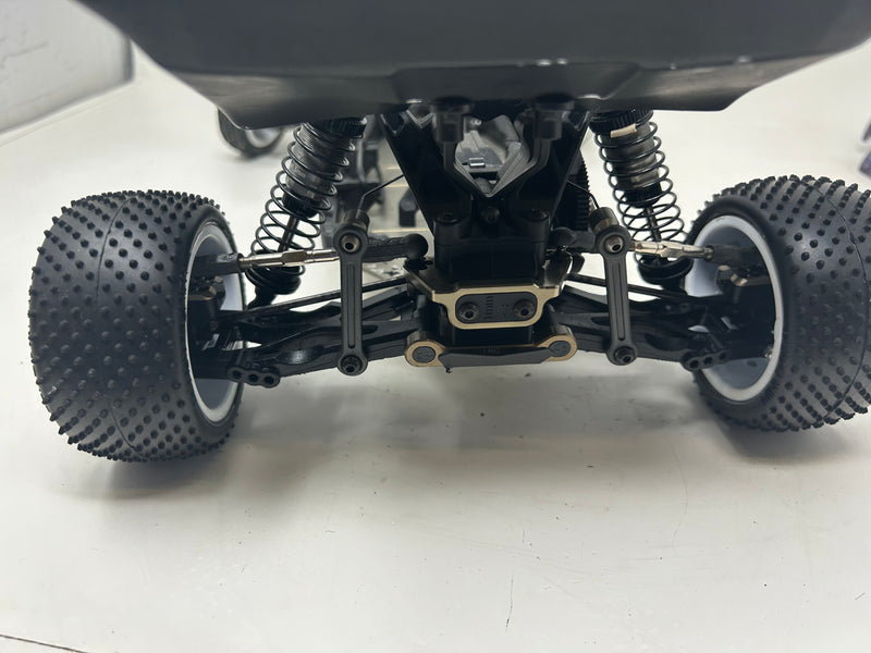 Used TLR 22 5.0 Spec Racing roller