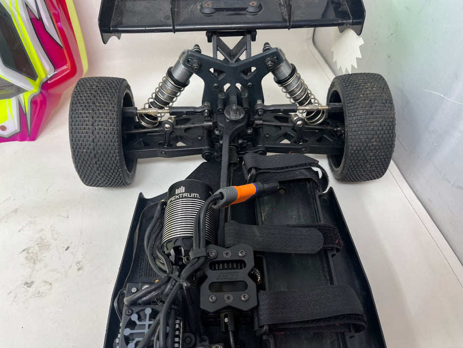 Used LOSI Losi 8IGHT-XE 1/8 4WD Electric Brushless RTR No Radio or Receiver