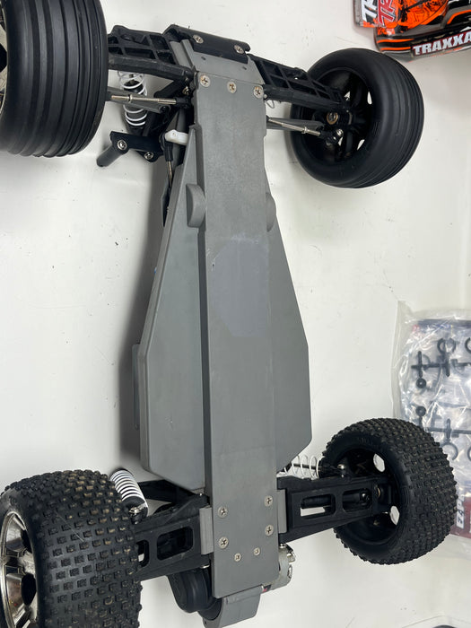 Used Traxxas Rustler 12T RTR