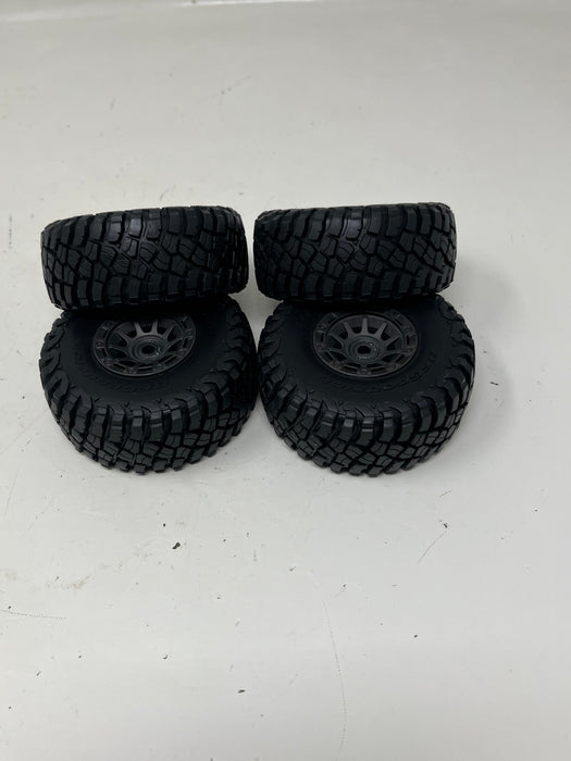 USED 10870-gray Traxxas 1.4" Gray Wheels w/ BFG Mud-Terrain Tires Mini Slash Set of 4