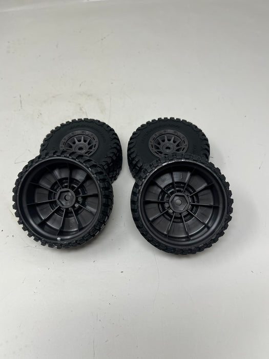 USED 10870-gray Traxxas 1.4" Gray Wheels w/ BFG Mud-Terrain Tires Mini Slash Set of 4