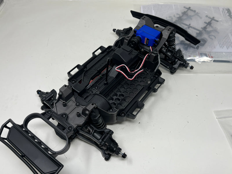 Used 108164-1 Traxxas Mini Slash 4X4 Slider with servo