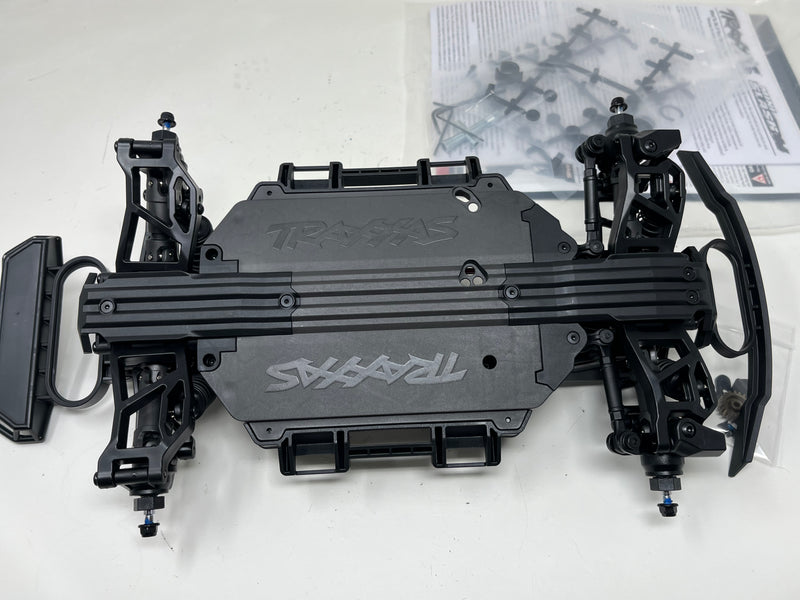 Used 108164-1 Traxxas Mini Slash 4X4 Slider with servo