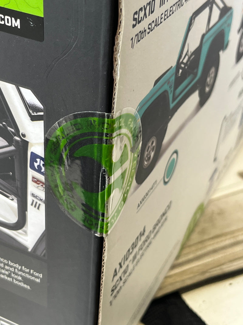AXI03014 Axial 1/10 SCX10 III Early Ford Bronco 4X4 RTR TEAL New Sealed in Box