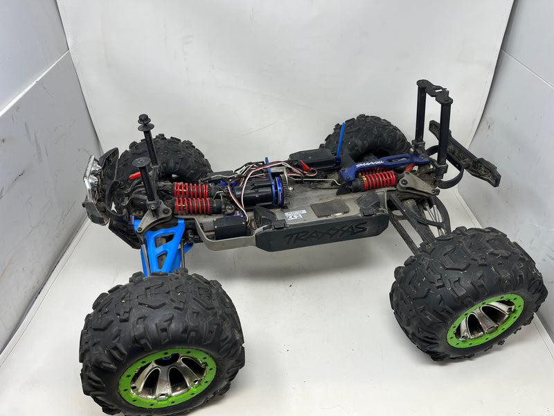Used 1/10th Traxxas Summit Roller