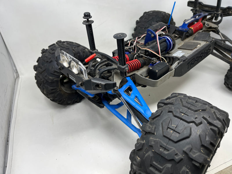 Used 1/10th Traxxas Summit Roller