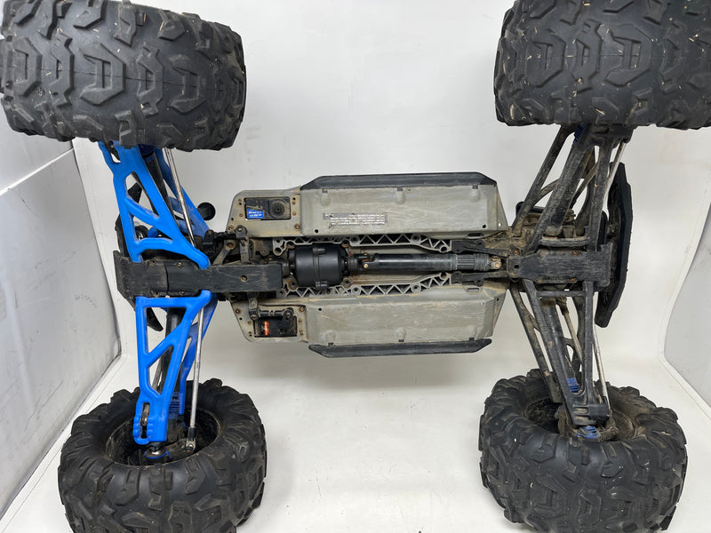 Used 1/10th Traxxas Summit Roller