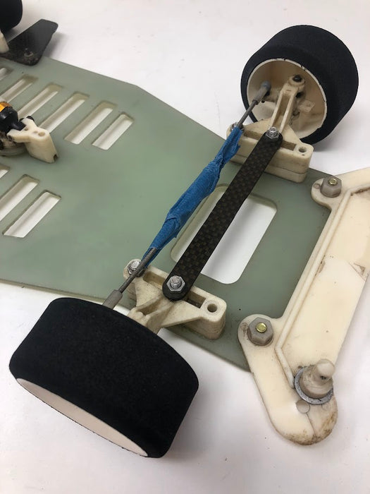 Associated 10L RC Car w/ Fiberglass Chassis