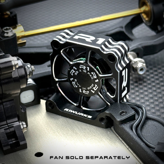 900124 R1WURKS (B7 Series) Rear Fan Mount for 3-Gear Transmission